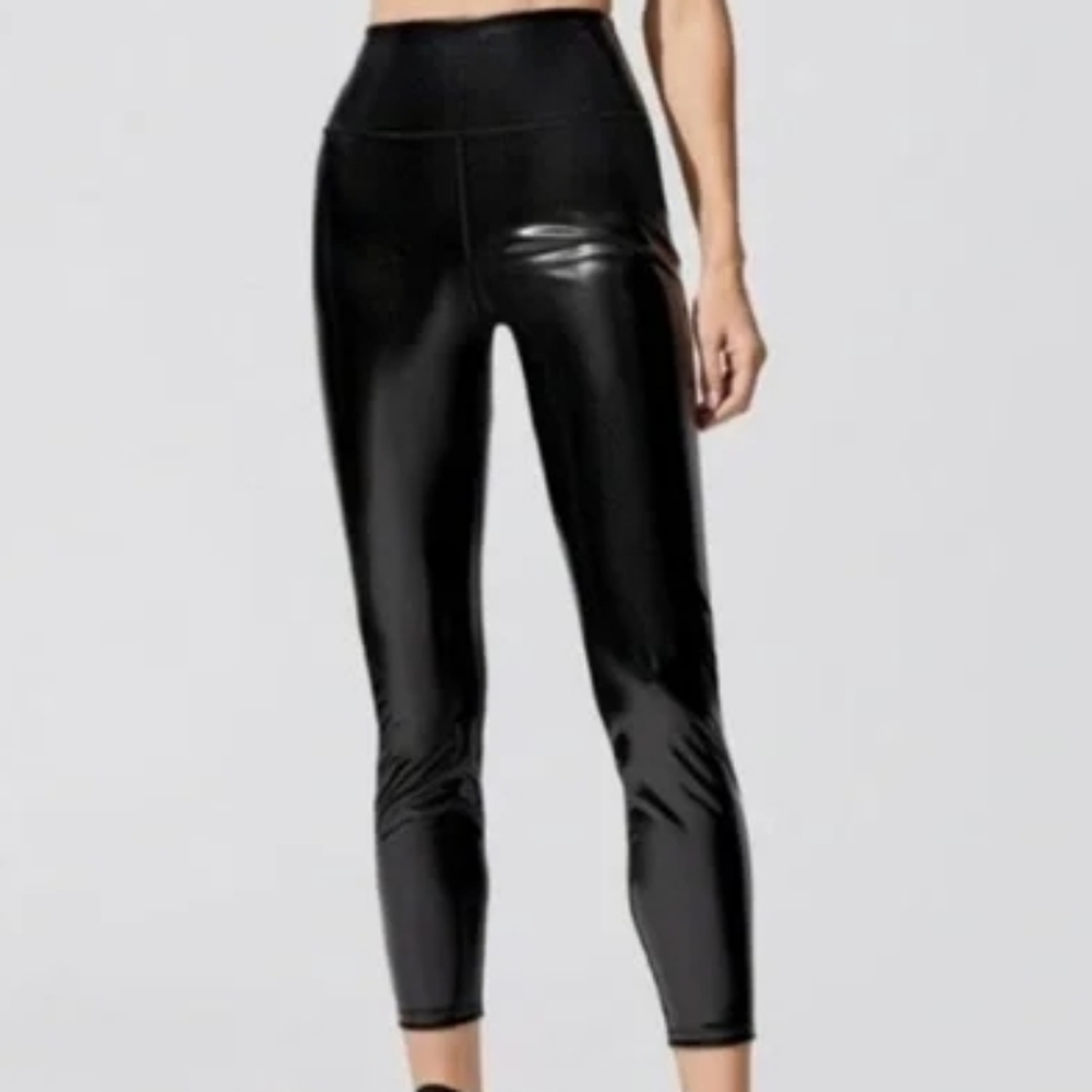 NWOT Carbon38 Patent Latex Style Workout Set - Picture 5 of 12